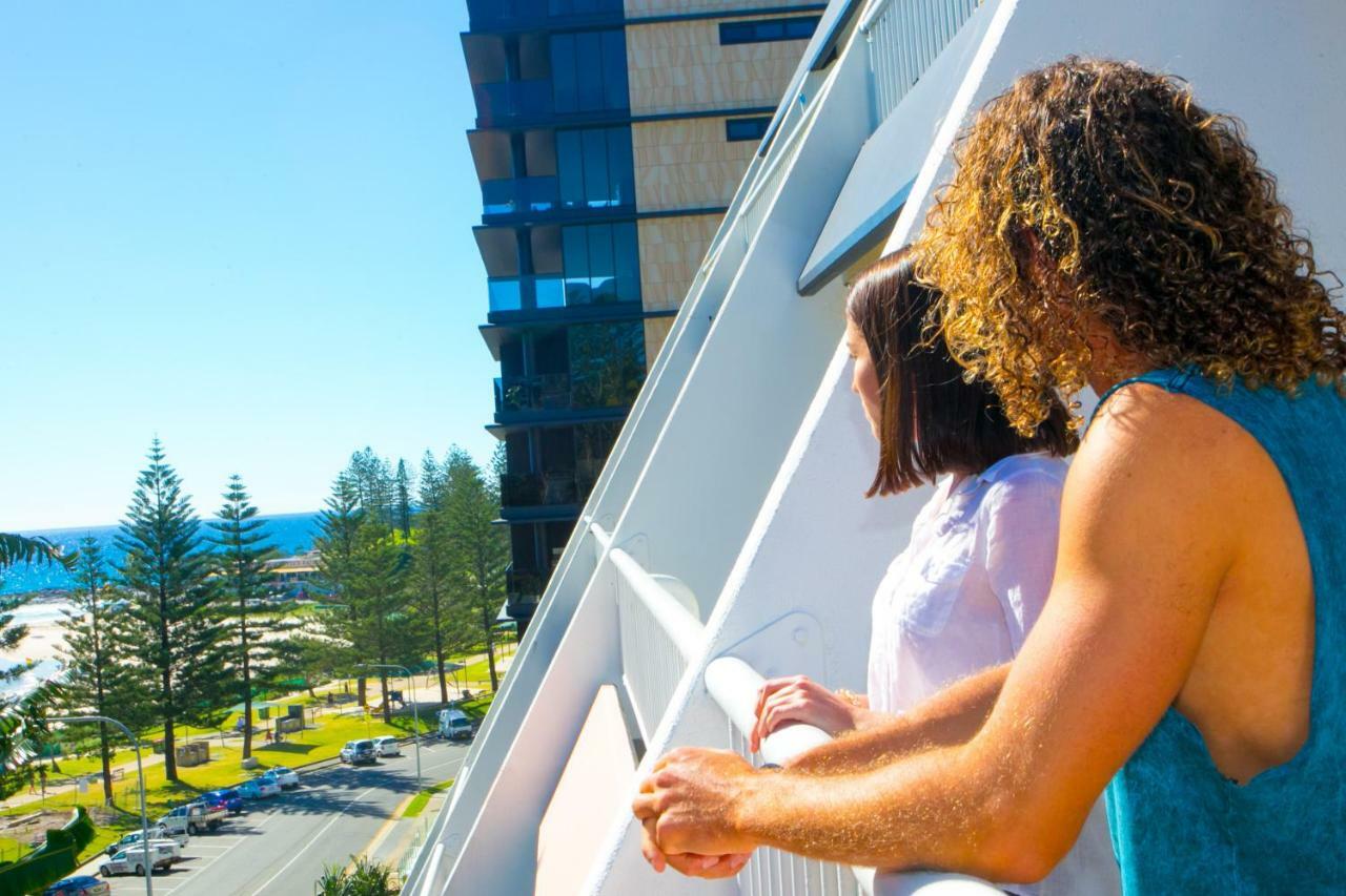 Rainbow Bay Beachhouse Coolangatta Exterior photo